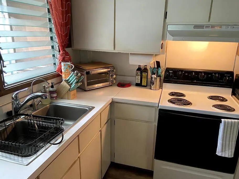 Hébergement de vacances The Hilo Homebase - Charming 3 Bedroom Hilo Home, With Ac!